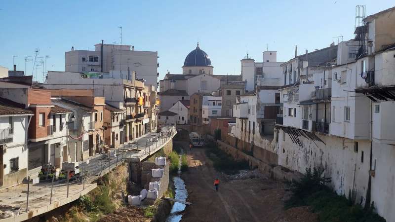 Vista del barranco del Poyo a su paso por Chiva. EPDA