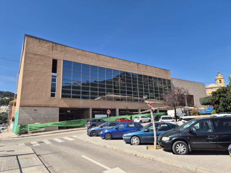 Edificio ACCIS de N�quera, ahora en desuso. EPDA