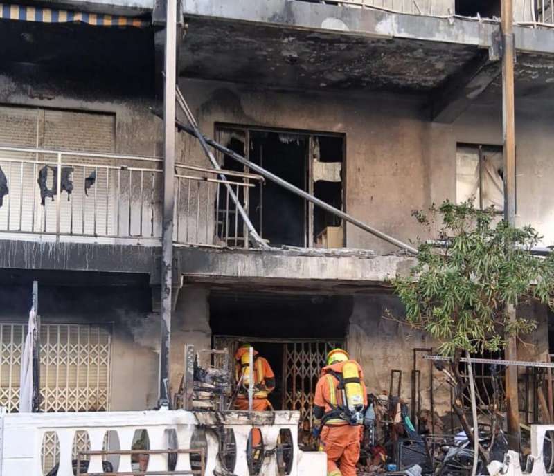 Intervencin en el incendio con 11 heridos de Gandia, en una imagen del Consorcio Provincial de Bomberos de Valencia.
