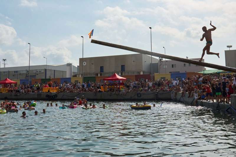 Sagunto y Puerto de Sagunto cierran un mes de festejos con una alta participación. /EPDA