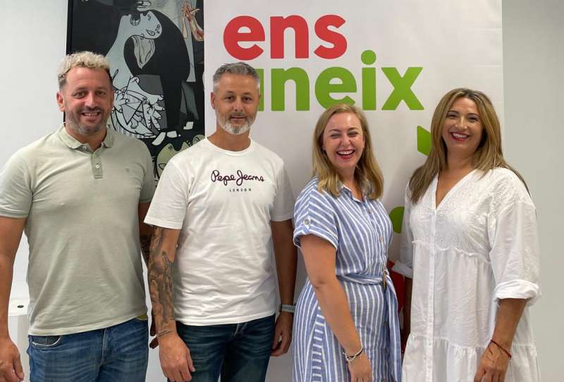 Imagen de los representantes.  EPDA