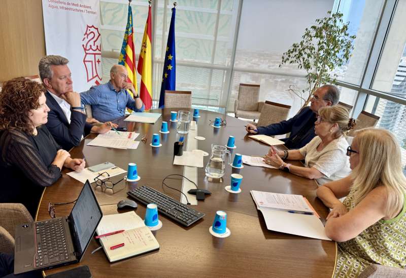 La reuni amb la Conselleria de Medi Ambient, Infraestructures i Territori. EPDA