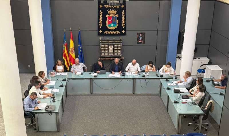 Pleno municipal de Benaguasil.  EPDA