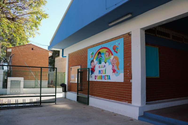 El CEIP el Mol dAnimeta de la localitat. EPDA
