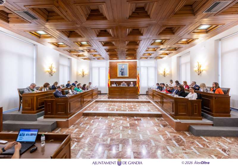 La corporaci� municipal de Gandia durant el plenari dabril.  �lex Oltra