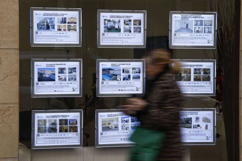 Los precios de la vivienda se disparan en el �rea metropolitana de Val�ncia.  EFE