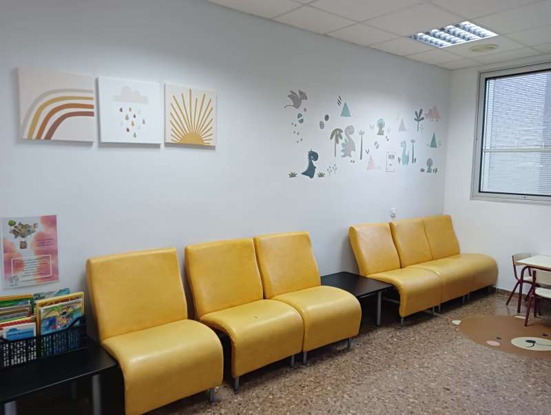 Algunas de las paredes decoradas del hospital de Sagunt. / EPDA