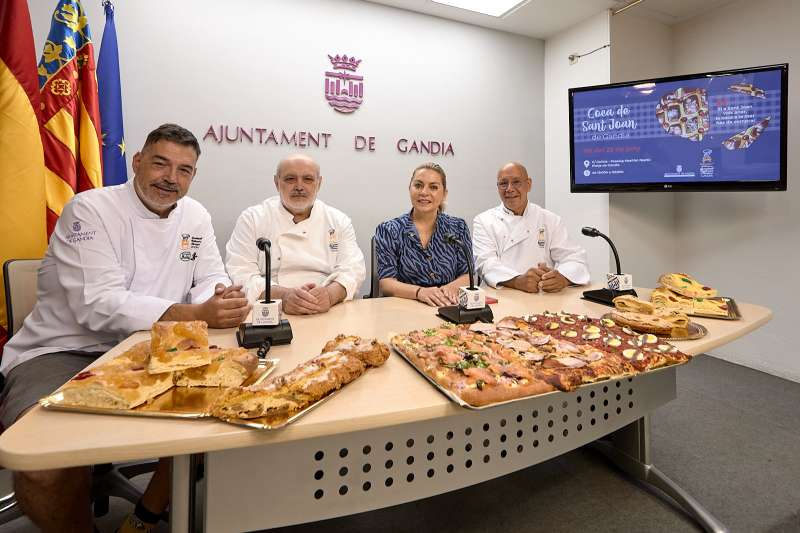 Coques de Sant Joan a Gandia.  EPDA