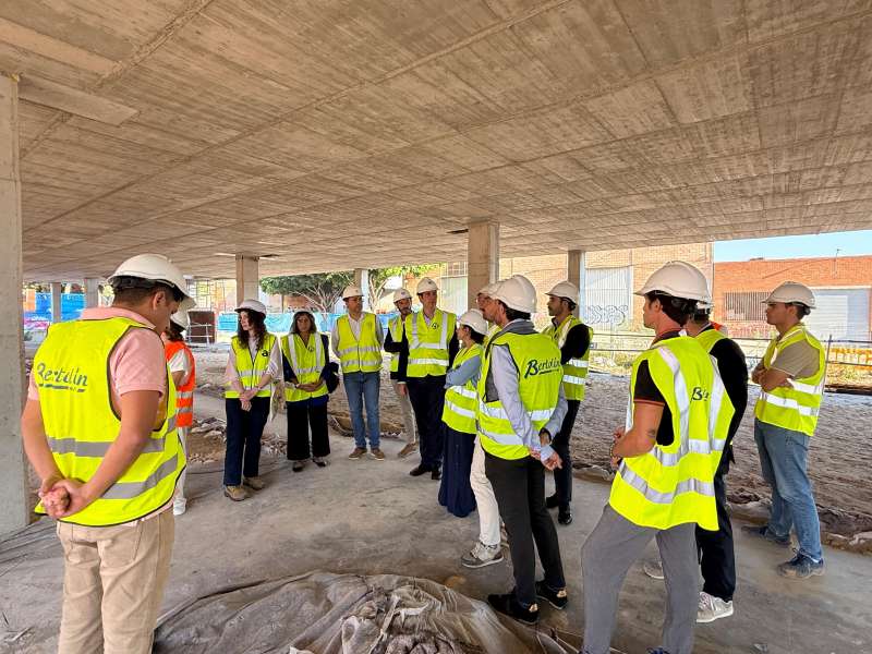 La visita de las autoridades a las obras. EPDA