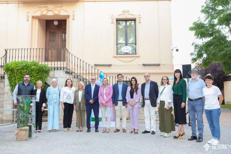 Inauguracin de la exposicin Valencianes per la igualtat en los jardines de Casa Nebot. EPDA