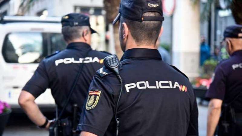 Agentes de la Polic�a Nacional. EPDA