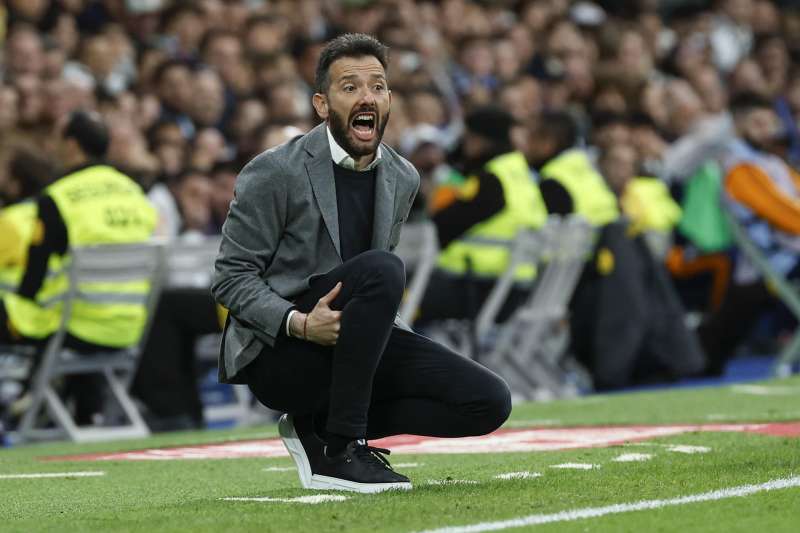 El entrenador del Valencia, Carlos Corbern. EFEArchivo