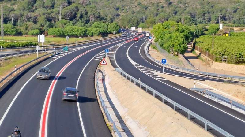 Carretera N-332 en lenlla� dacc�s nord a Gandia.  EPDA