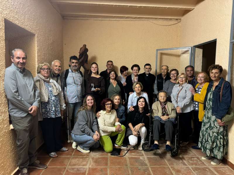 Los vecinos y vecinas del Mas del Jutge. EPDA Los vecinos y vecinas del Mas del Jutge. EPDA