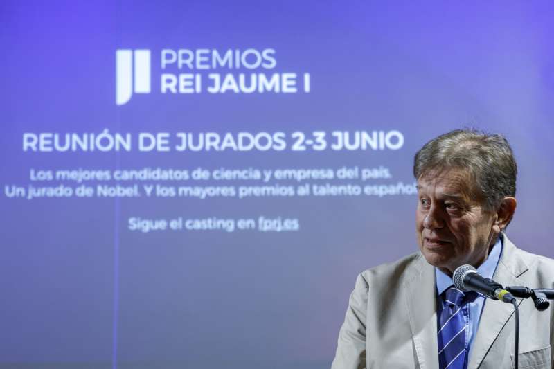 El presidente ejecutivo de la Fundacin Valenciana Premios Rei Jaume I, Javier Quesada, durante la presentacin de las novedades de la 37 edicin de la Reunin de Jurados de los Premios Rei Jaume I, que tendr lugar los prximos 2 y 3 de junio, as como la campaa de comunicacin destinada a dar visibilidad a la ciencia, la investigacin y el emprendimiento. EFEBiel Alio