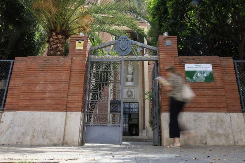Fachada del colegio Nuestra Seora de Loreto de Valencia este lunes. EFEKai Frsterling 