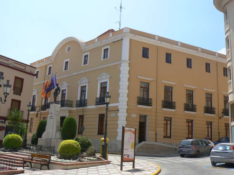 Ayuntamiento de Oliva. EPDA.