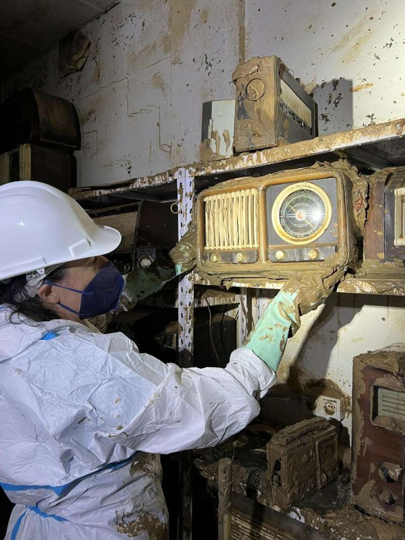 Imagen de la UPV de las radios que van a reparar. EFEUPV
