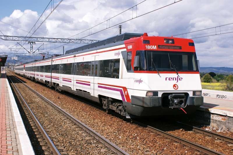 Un tren de cercan�as.  EPDA

