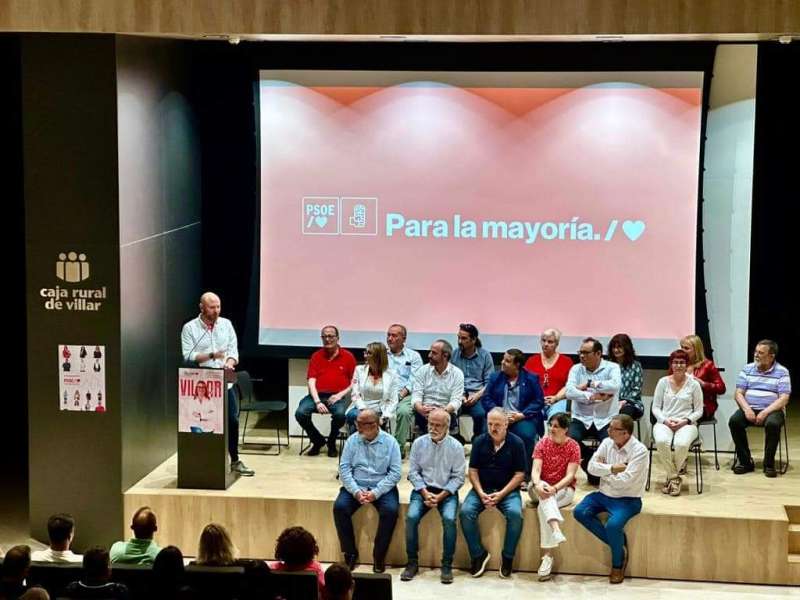 Candidatos del PSPV-PSOE de La Serranía y el Rincón de Ademuz. /EPDA
