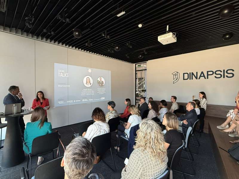SocialTalks.  EPDA