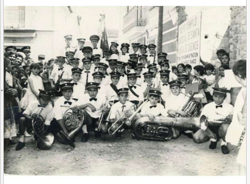 Primera Banda Juvenil de Casinos.Archivo JSMS. 
