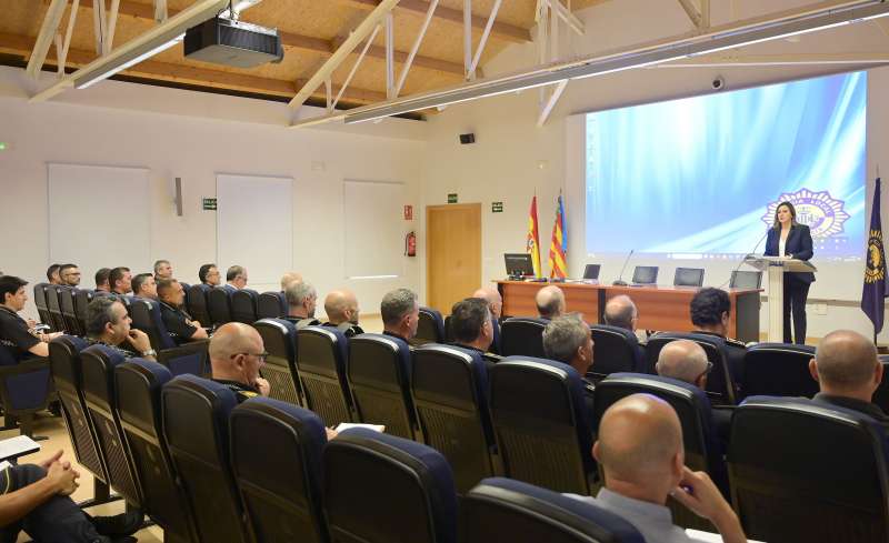Imagen de Catal en la rueda de prensa.  EPDA