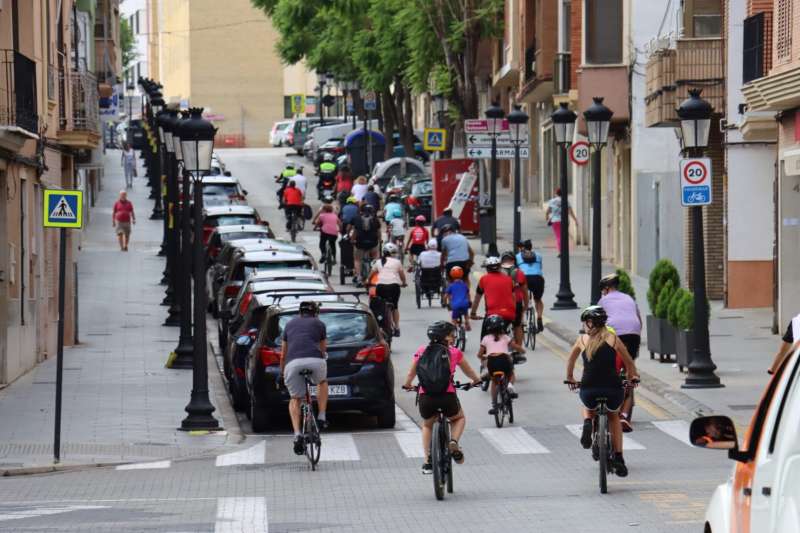 Las bicicletas toman las calles en la Semana de la Movilidad. EPDA