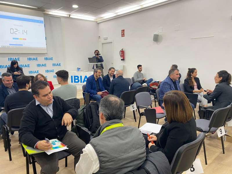 Encuentro empresarial.  EPDA