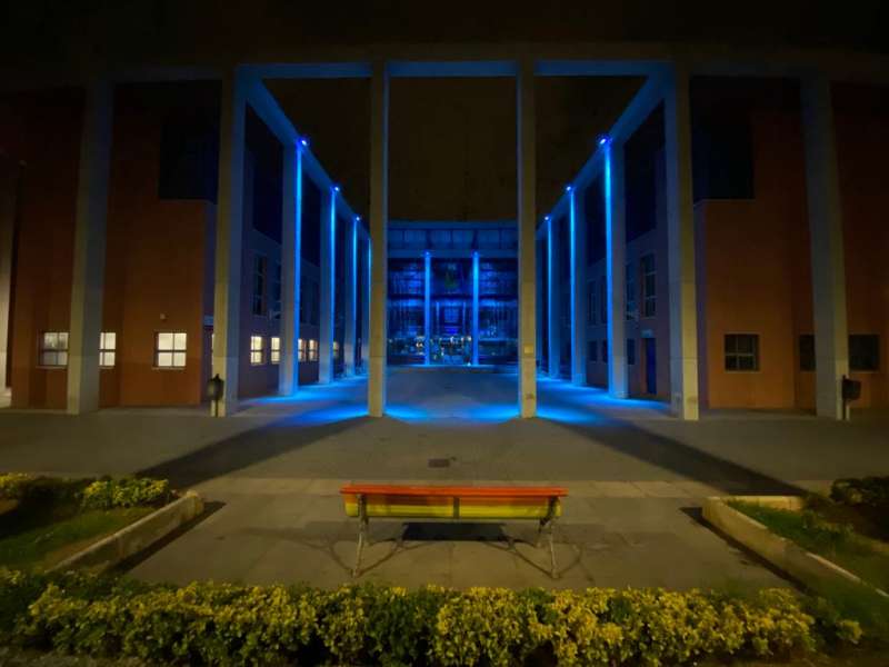  Iluminación ayuntamiento de Xirivella. /EPDA