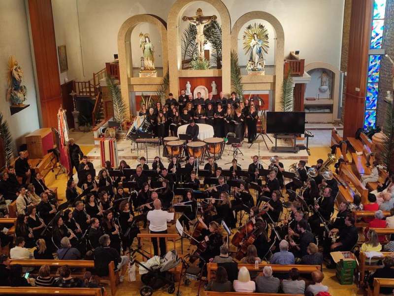 Concierto de Semana Santa de la Banda Sinfónica de la Unión Musical Casinense./ Juan M. Garrido