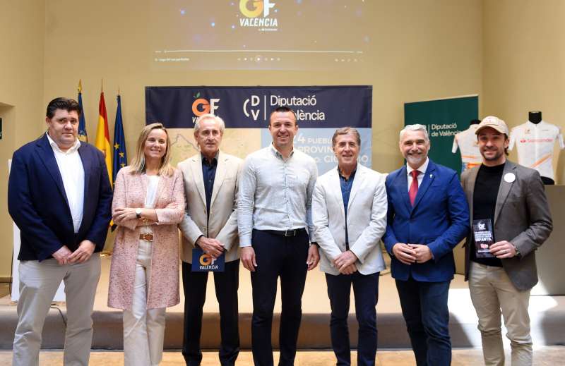 Presentaci�n del Gran Fondo Valencia en la Diputaci�n de Valencia.  EPDA