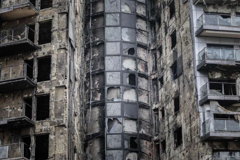 Imagen de archivo del edificio incendiado en el barrio valenciano de Campanar. EFEBiel AlioArchivo