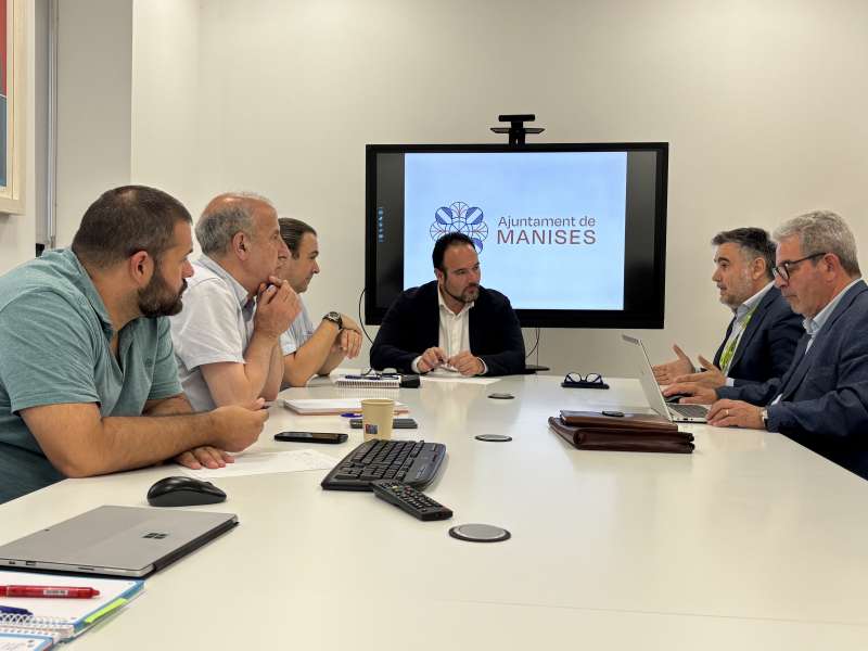 La reuni amb la Direcci General dAviaci Civil. EPDA  