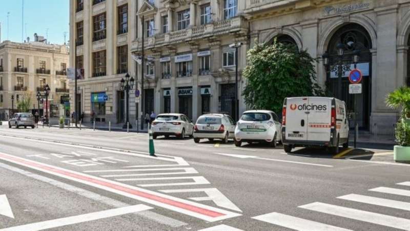 Vehculos estacionados en Valencia EPDA