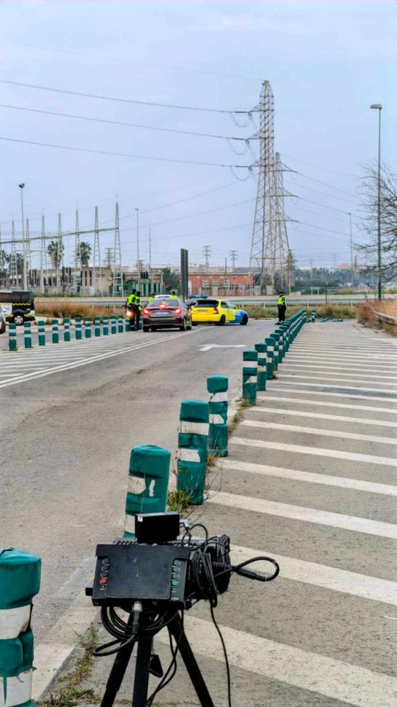 Control de velocidad en una imagen facilitada por la Guardia Civil.  EPDA 
