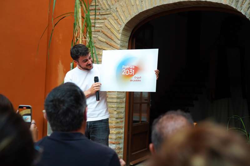 El alcalde de Potries, Sergi Vidal, anuncia la candidatura.  Foto: Aj. Potries