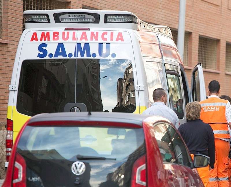  Una ambulancia del SAMU durante una intervenciÃ³n. /EFE