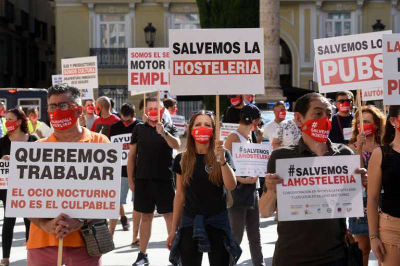 La Asamblea de la Acampada de Valencia se reÃºne para decidir si convoca la movilizaciÃ³n contra las restricciones. EPDA.