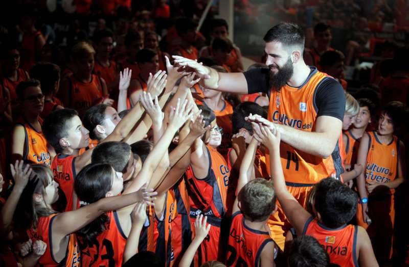 El excapitn del Valencia, Bojan Dubljevic, en una foto de archivo. EFEKai Frsterling
