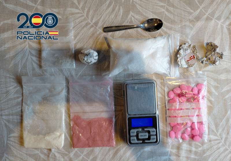 Parte del material incautado. EPDA