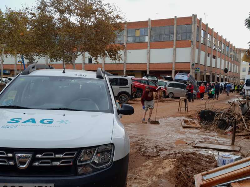 La SAG ayuda en la limpieza de las zonas afectadas por la DANA.  EPDA