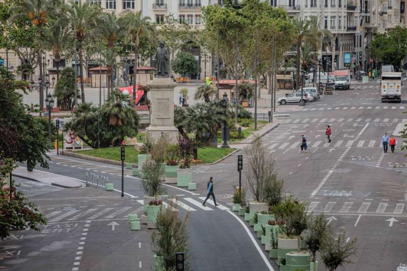 Vista general de la plaza del ayuntamiento. EFEBiel Alio
