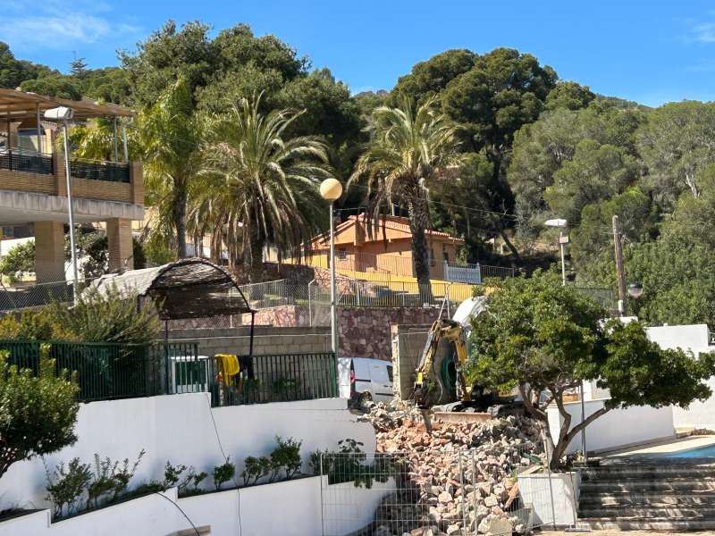 Obres a la piscina de Serra. EPDA
