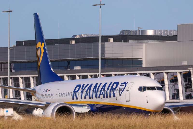 Imagen de archivo de un avin de Ryanair EFEEPAOLIVIER HOSLET
