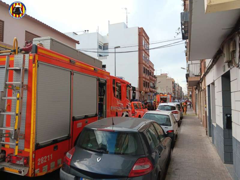 El incendio ha sucedido en la calle Mestre Lope. /EPDA