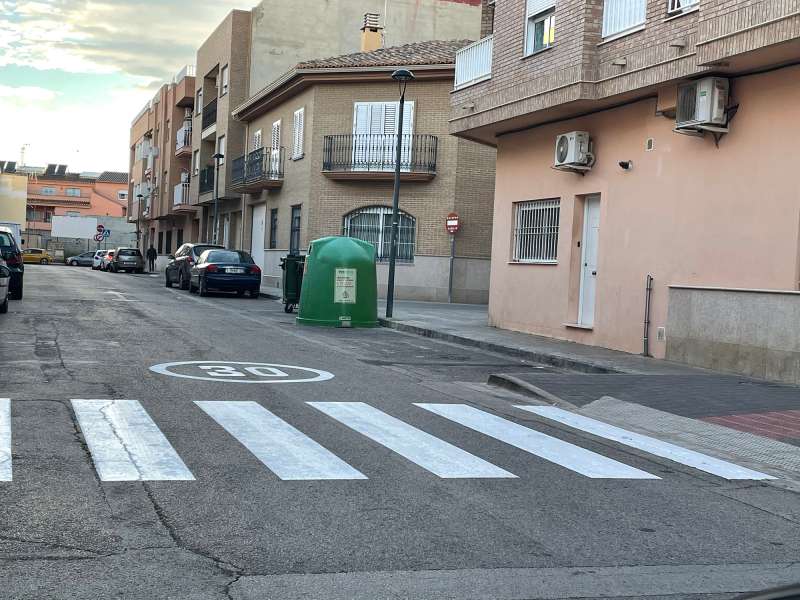 Un pas de vianants a Ll�ria. EPDA