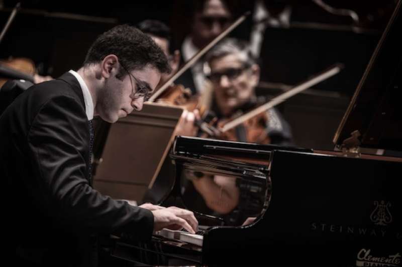 Nabeel Hayek guanya el Concurs Internacional de Piano Iturbi organitzat per la Diputaci de Valncia. EPDA