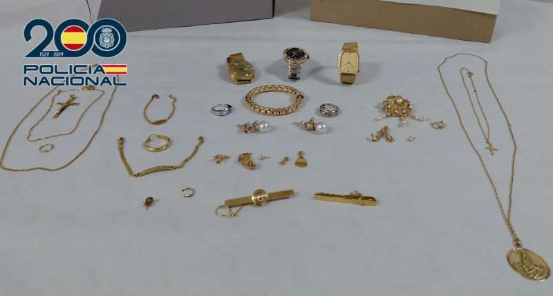 Las joyas robadas por la empleada de hogar. P.N