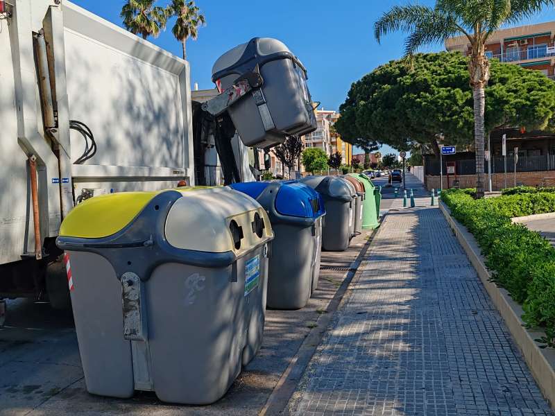 Recogida de residuos en Canet den Berenguer.  EPDA